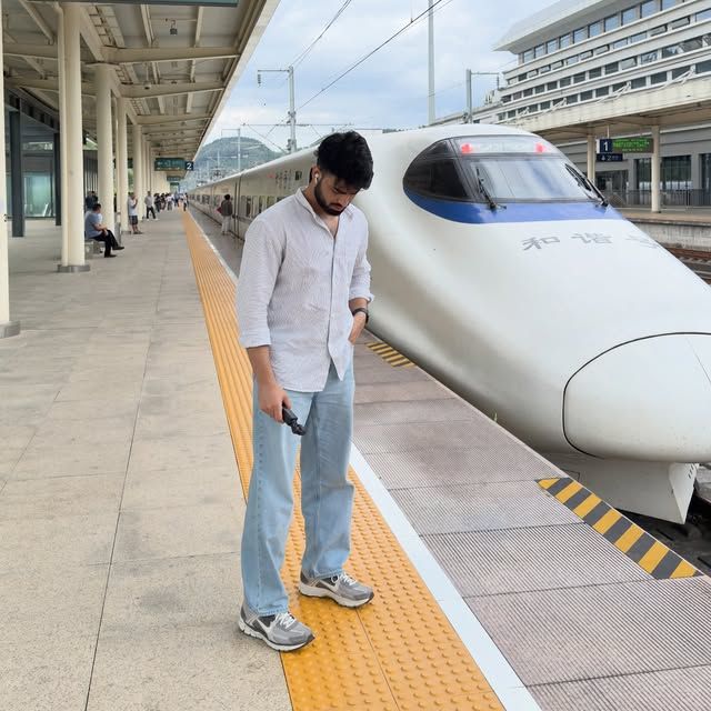 Bullet train, China, 2025